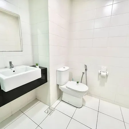 L 1-5Pax Cozy 3Bed Setia Alam Trefoil Wifi Smarttv Apartment Exterior photo